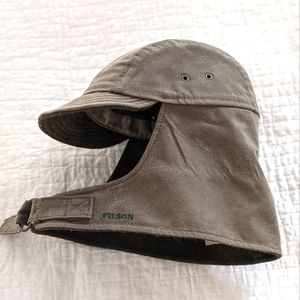 Filson green insulated tin cloth hunting hat / cap
